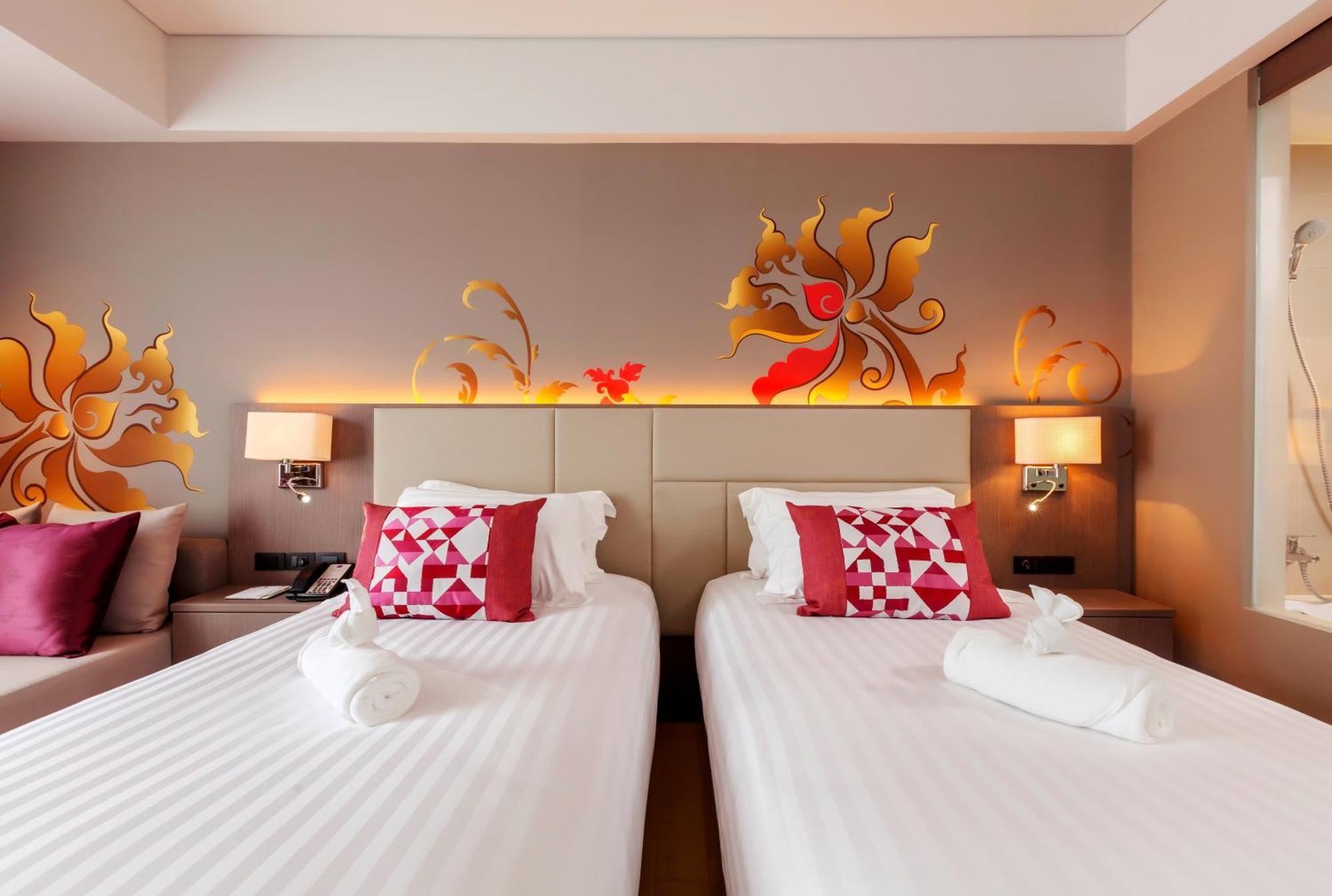 Grand Mercure Phuket Patong Exterior foto Deluxe Room